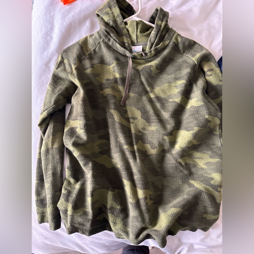 Columbia hoodie